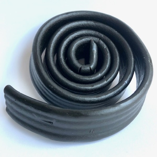 Finnische Meter-Lakritze